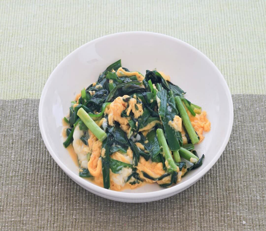食事を楽にする時短・栄養貯金の参考「ニラ玉丼」